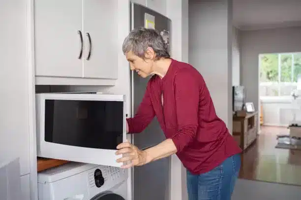 best-microwaves-for-seniors