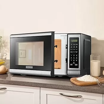 black-decker-em720cb7-microwave