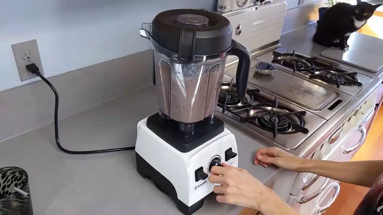 how-many-watts-is-the-vitamix-7500